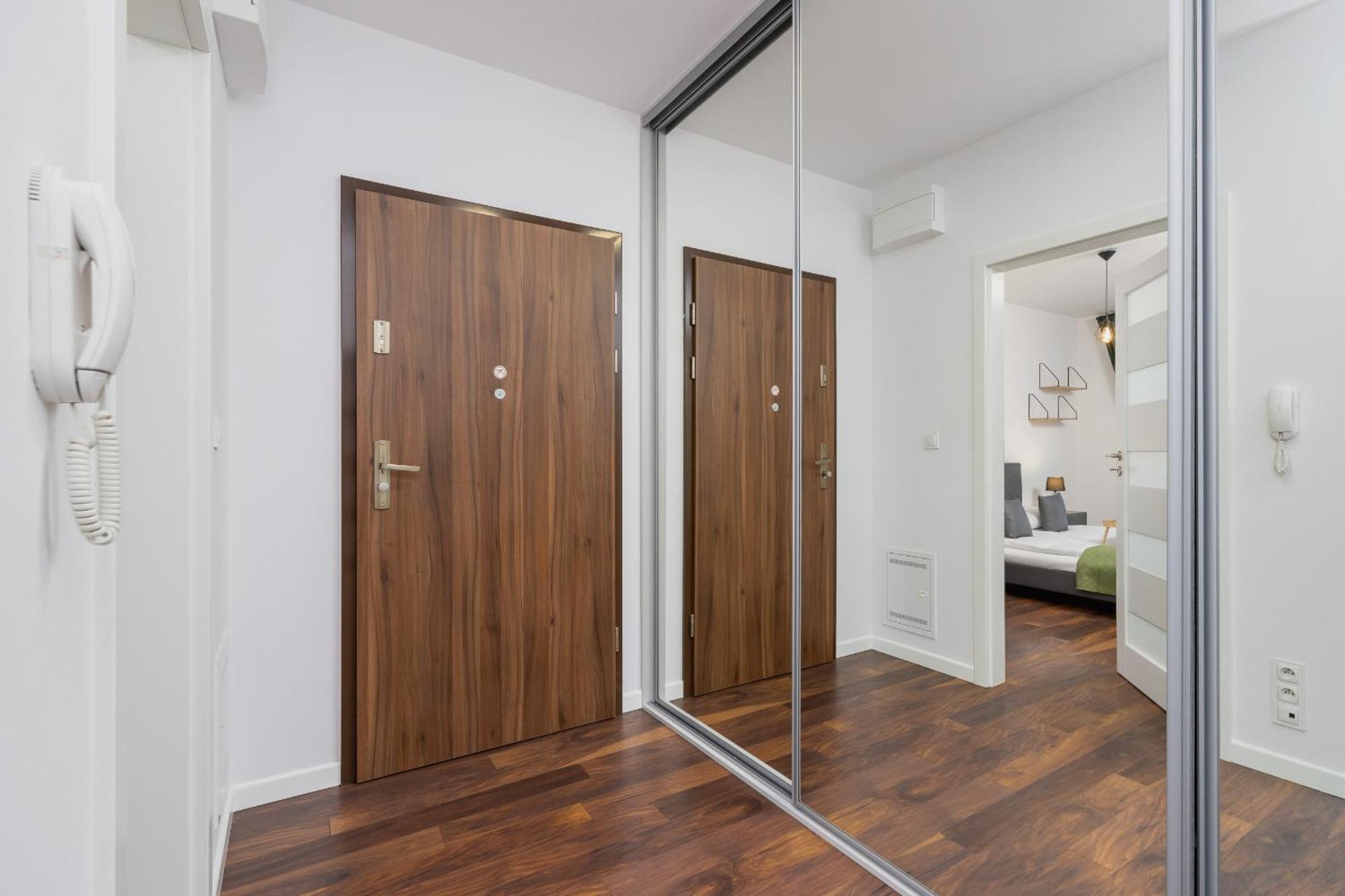 Appartement Zablocie Pet-friendly Slusarska By Renters Krakau